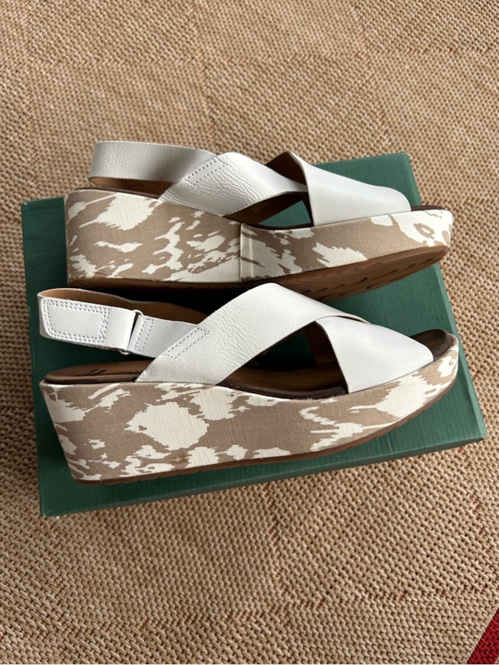 CLARKS New RARE Wedge Heel Sandals